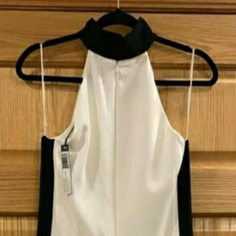 Issue New York Sleeveless Mock Neck Gown - Picture 7 of 11